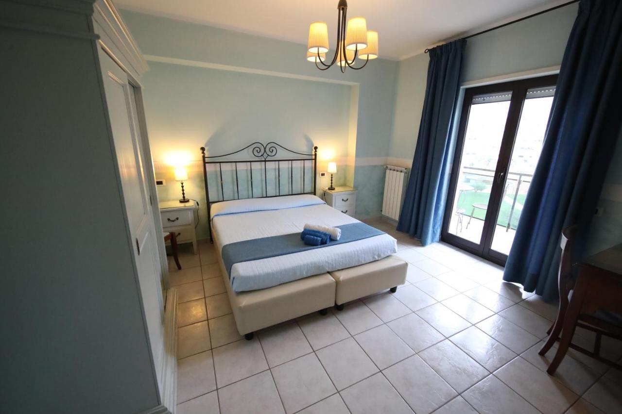 Le Terrazze B&B Formia Exterior foto